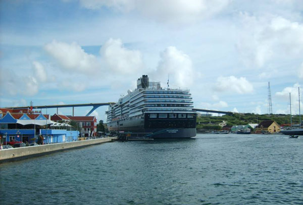 Ship Agent in Curaçao